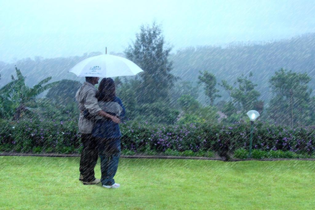 Carmelia Haven Resort Thekkady Eksteriør billede