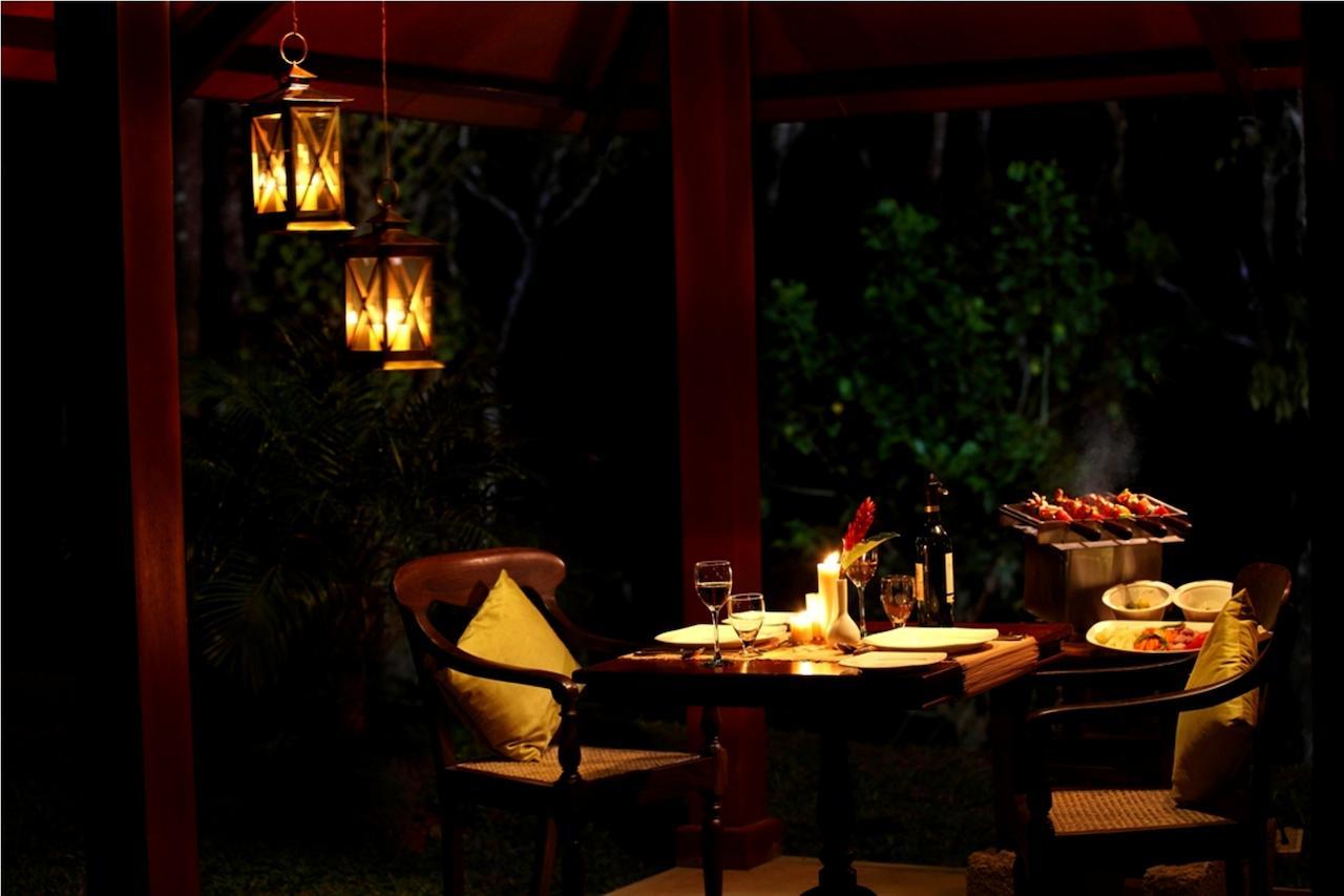 Carmelia Haven Resort Thekkady Værelse billede