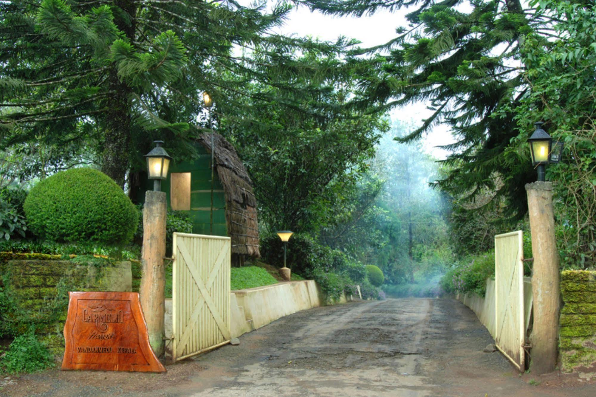 Carmelia Haven Resort Thekkady Eksteriør billede